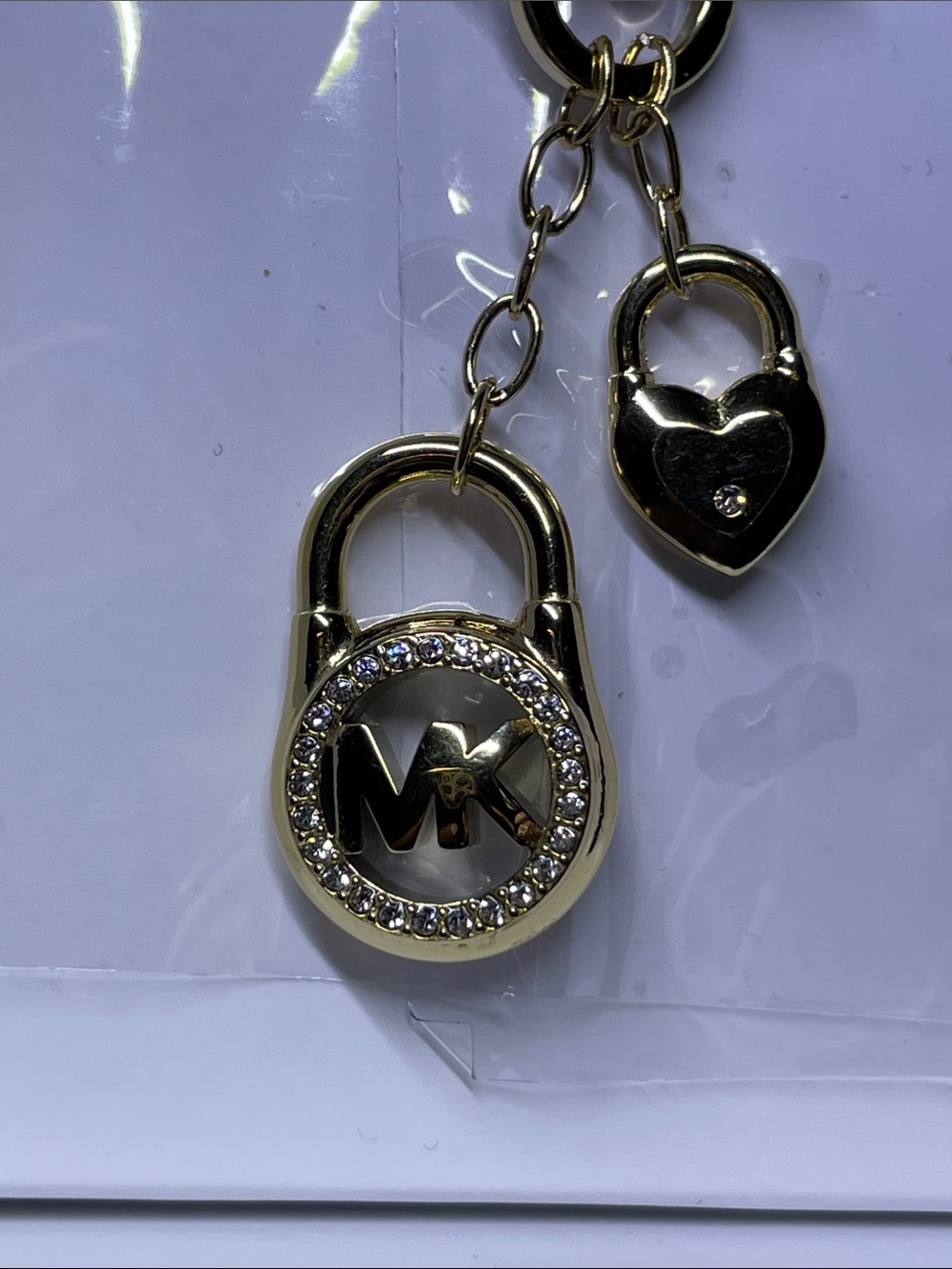 ⚜️MICHAEL KORS®Gorgeous Crystal Lock Round Logo Double Charms⚜️